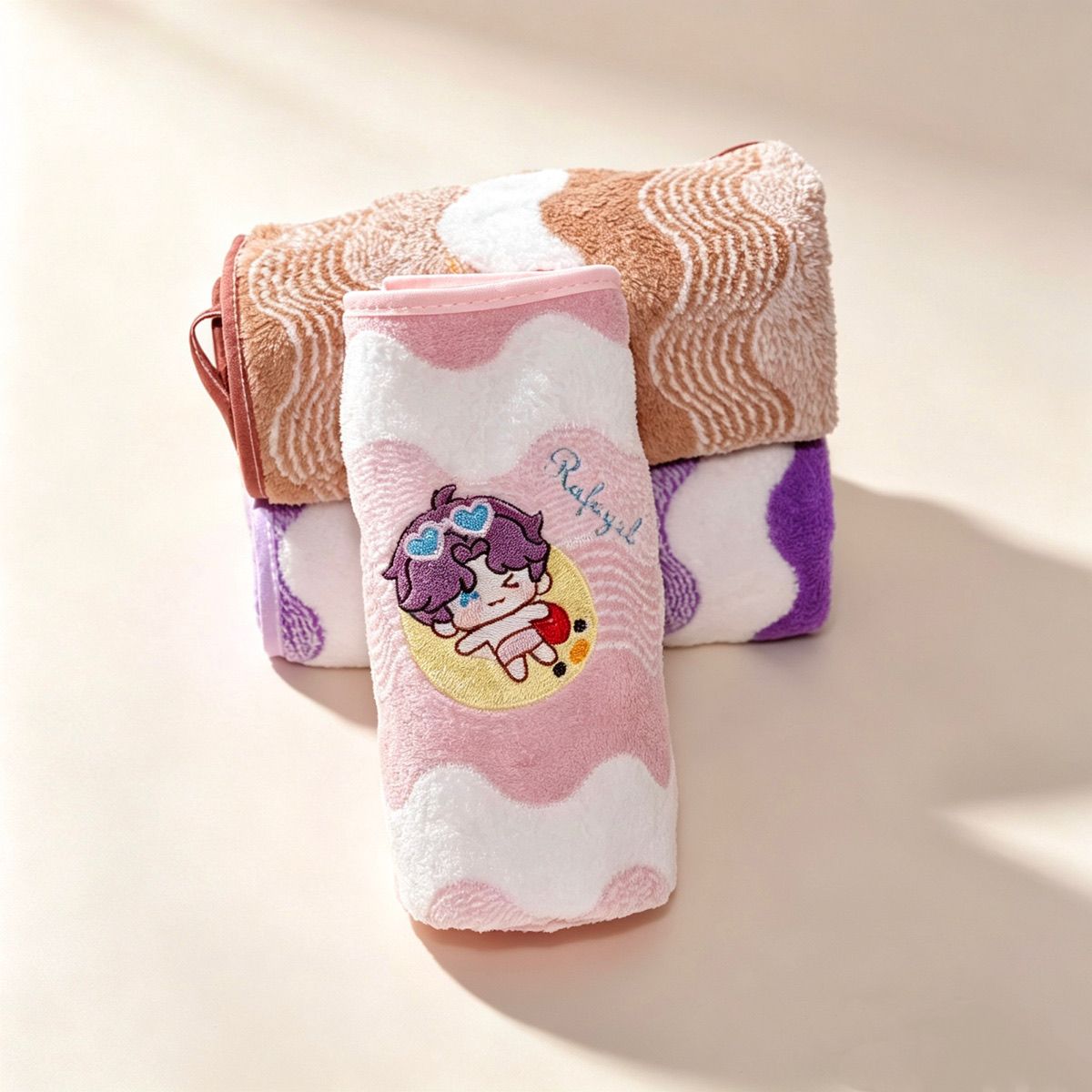 애니메이션 러브 앤 딥스페이스 코랄 플리스 핸드 타월  - Embroidery Gift Ideas 리뷰 및 가격