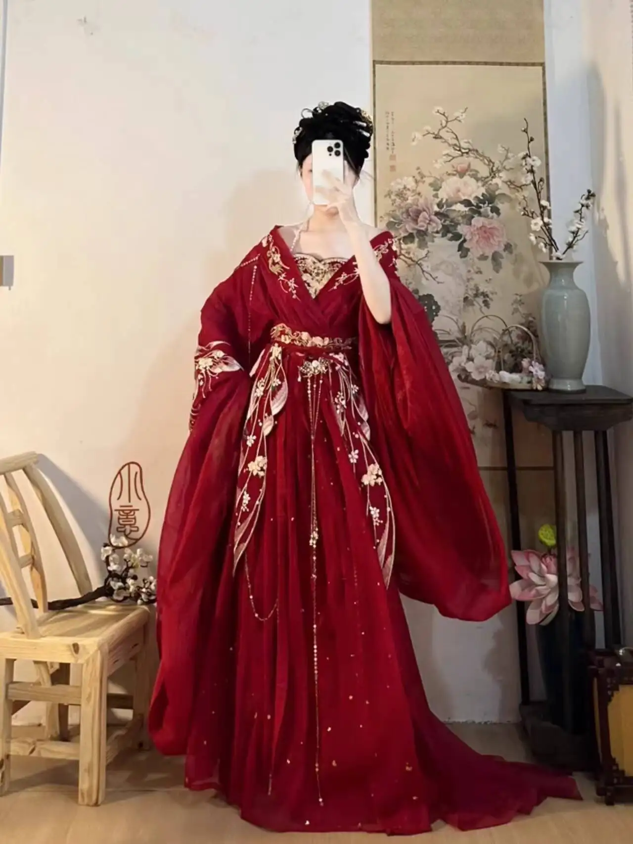 2025 핫 구오펑 꽃의 여신 레드 중공업 자수 트레일 - Embroidery Red 리뷰 및 가격