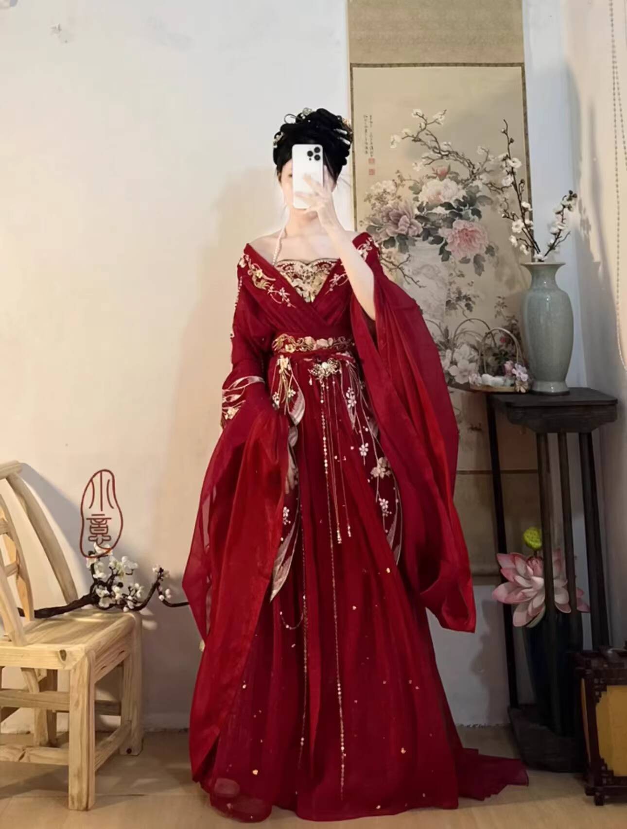 2025 핫 구오펑 꽃의 여신 레드 중공업 자수 트레일 - Embroidery Red 리뷰 및 가격