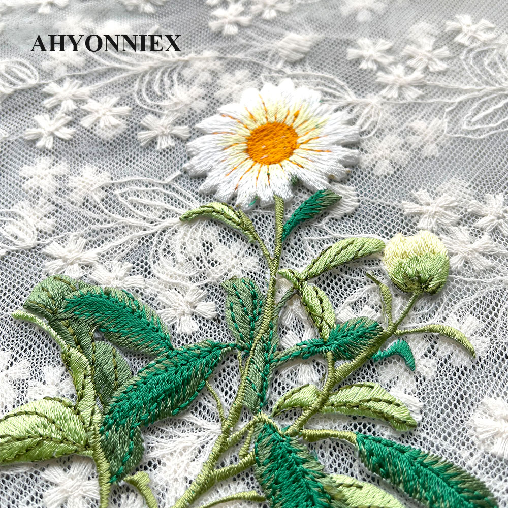 1 조각 철 자수 패치 귀여운 데이지 꽃 스티커 의류  - Embroidery Flower Pattern 리뷰 및 가격