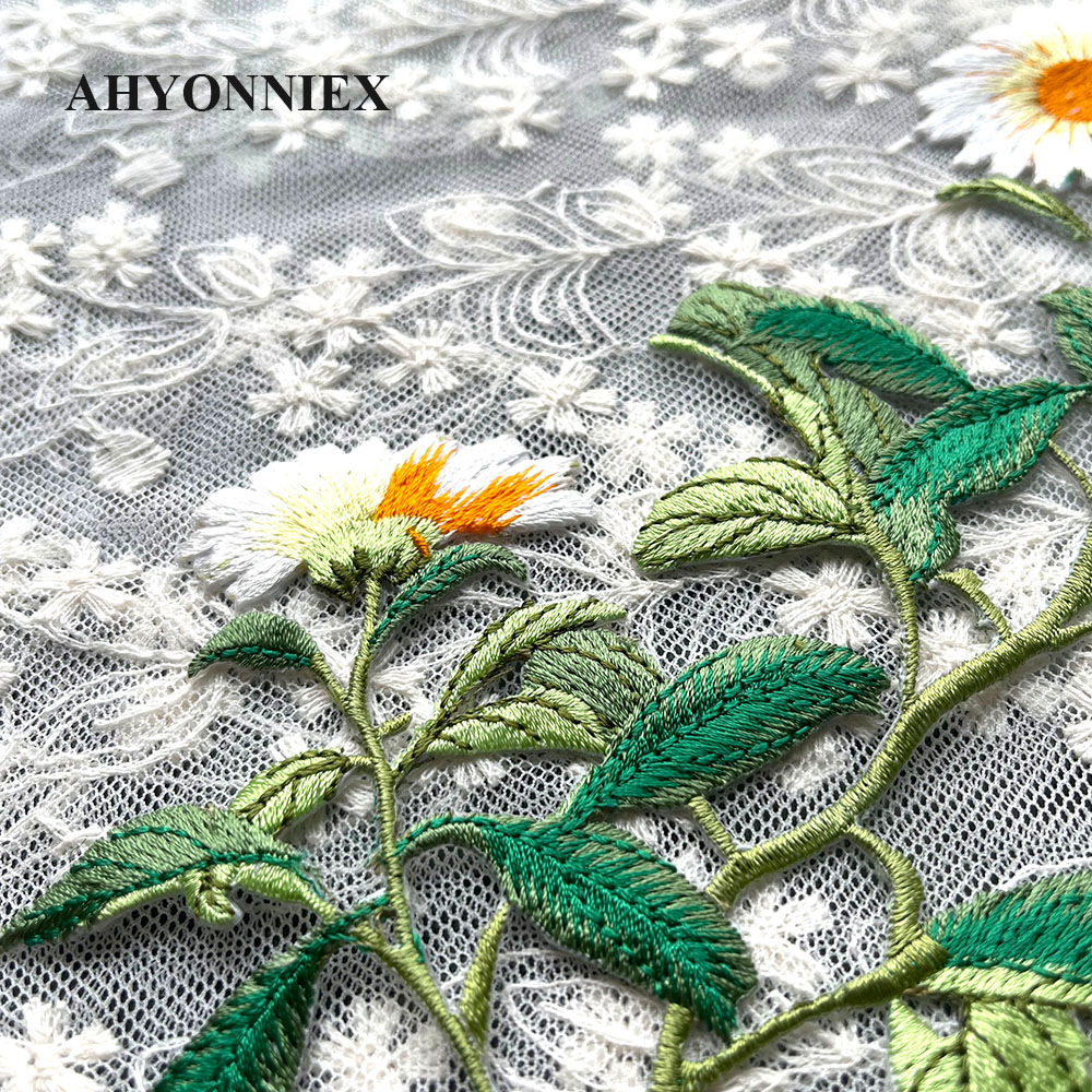 1 조각 철 자수 패치 귀여운 데이지 꽃 스티커 의류  - Embroidery Flower Pattern 리뷰 및 가격